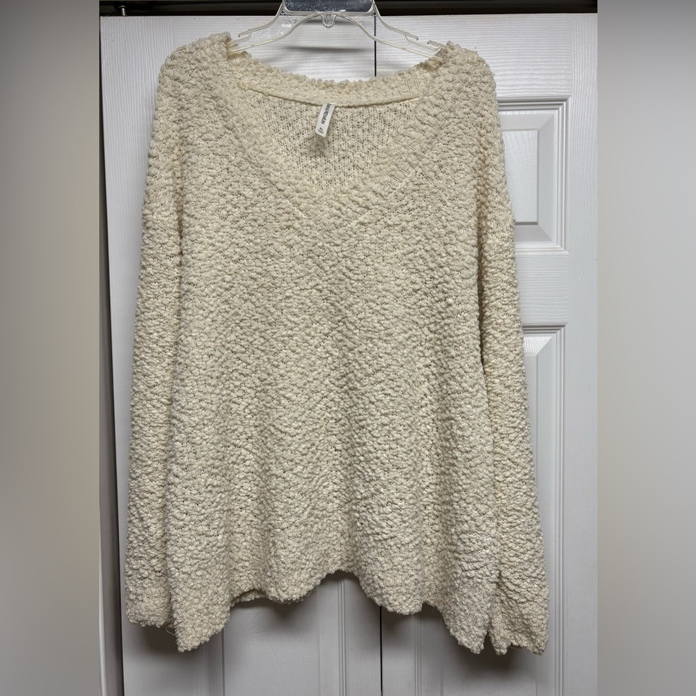 Zenana Outfitters Cream Knit Sweater